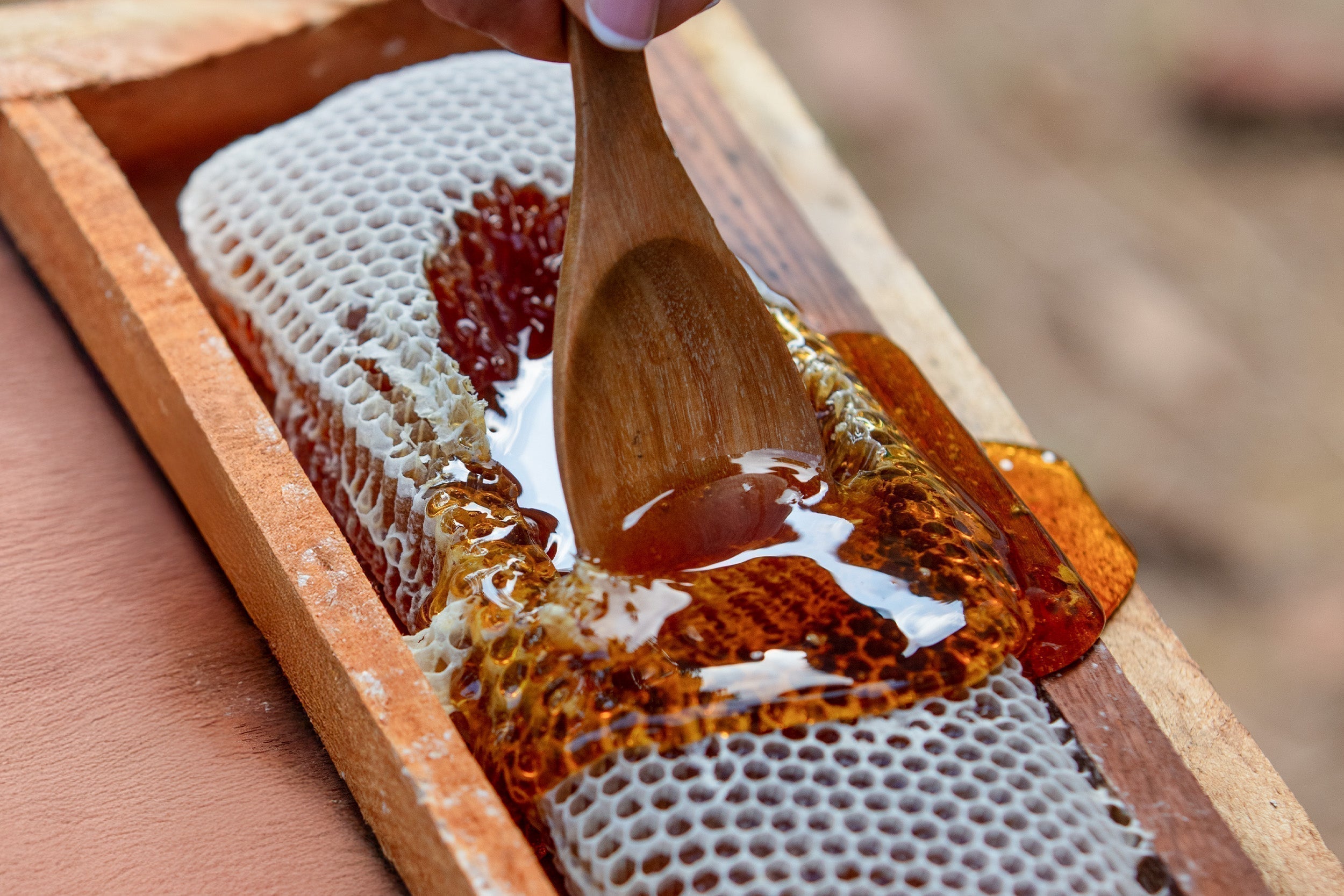 How to Tell If Honey Is Raw: A Checklist