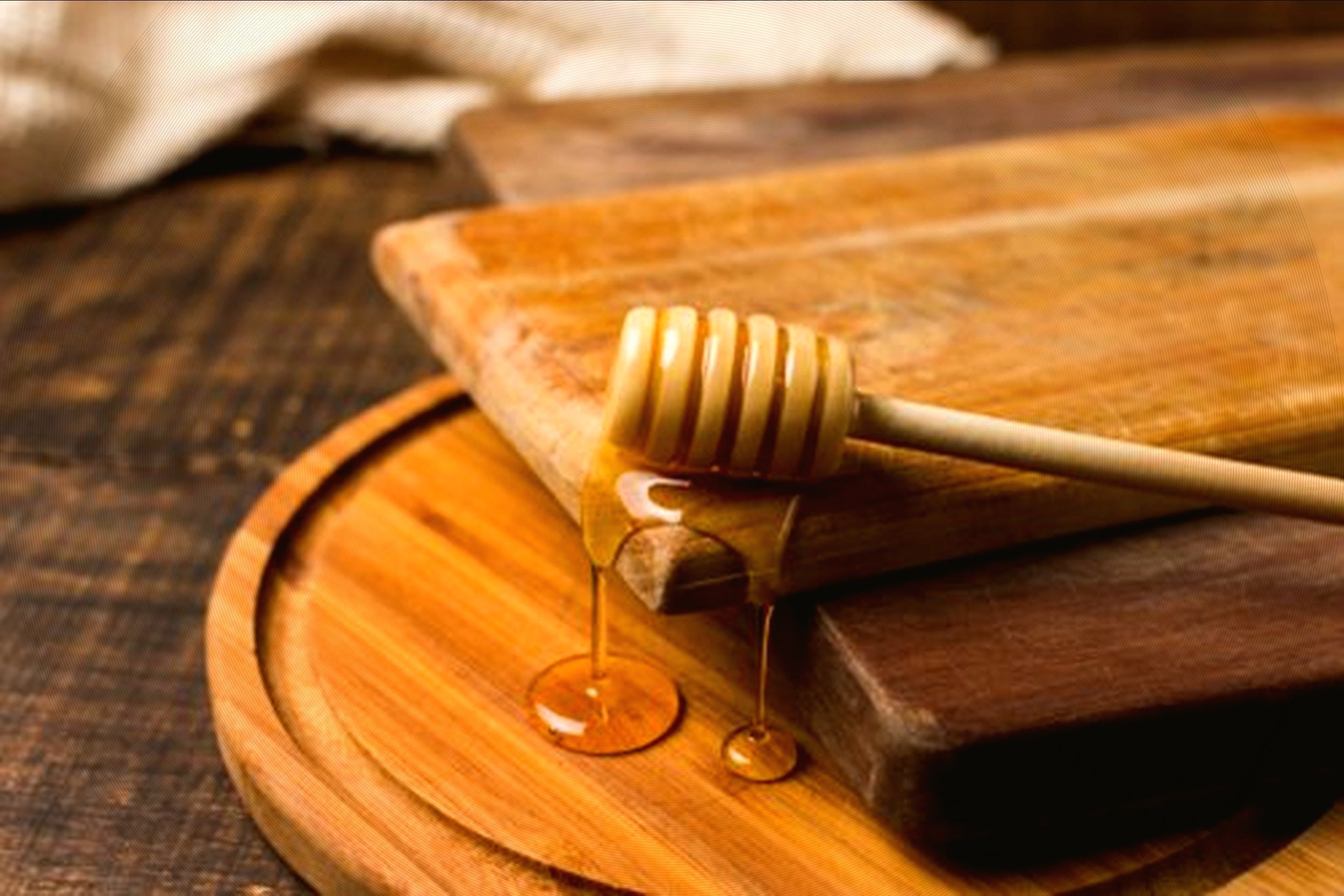 Organic Honey Excellence: Sourcing America's Finest